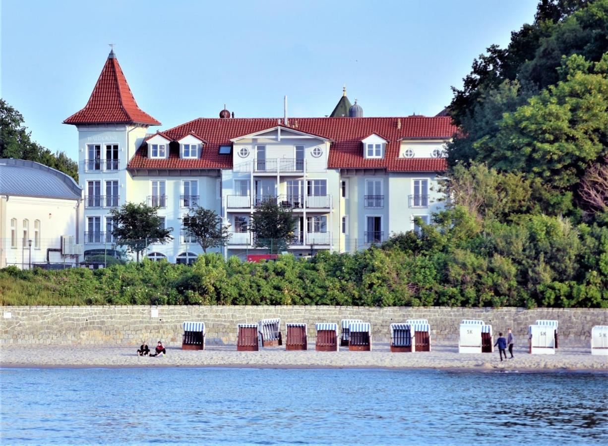 Hotel Residenz Waldkrone Kuhlungsborn Bagian luar foto