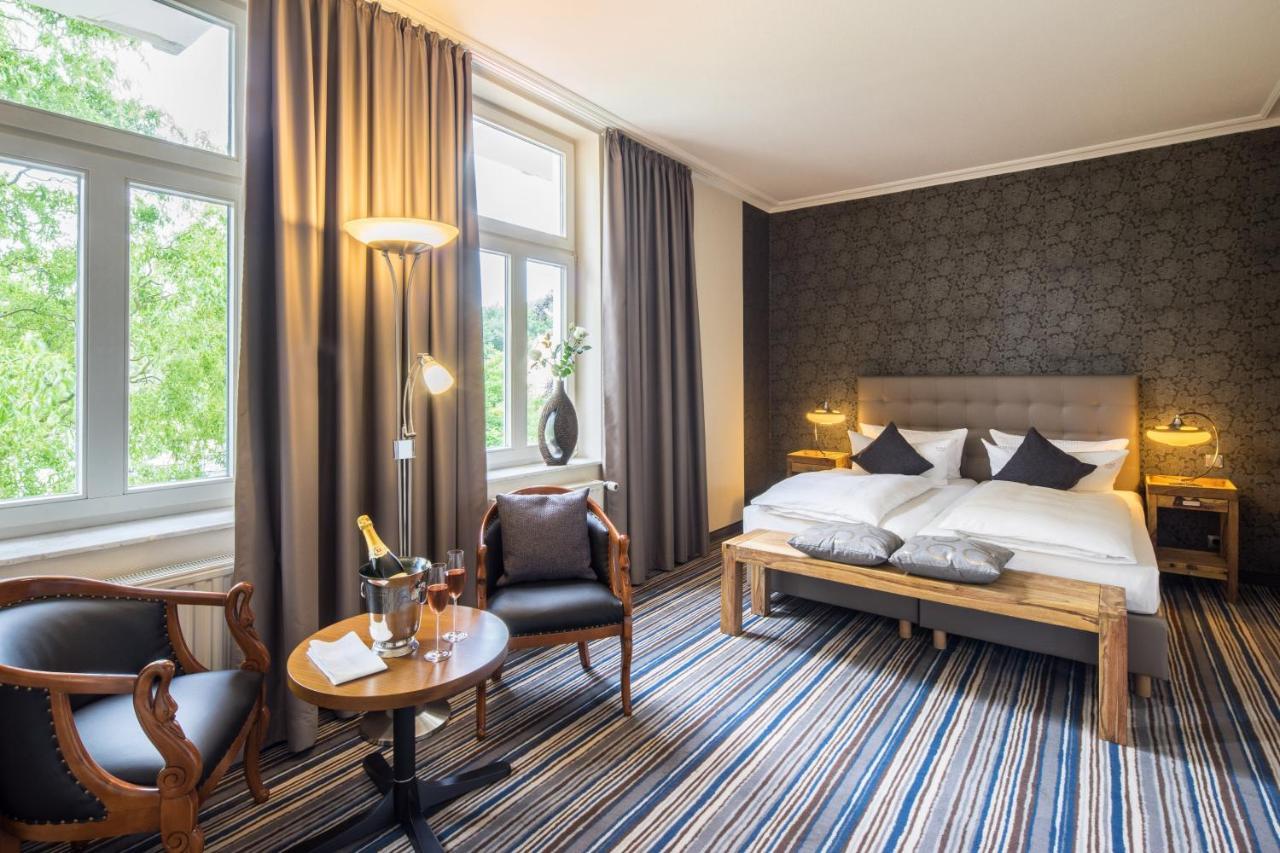 Hotel Residenz Waldkrone Kuhlungsborn Bagian luar foto