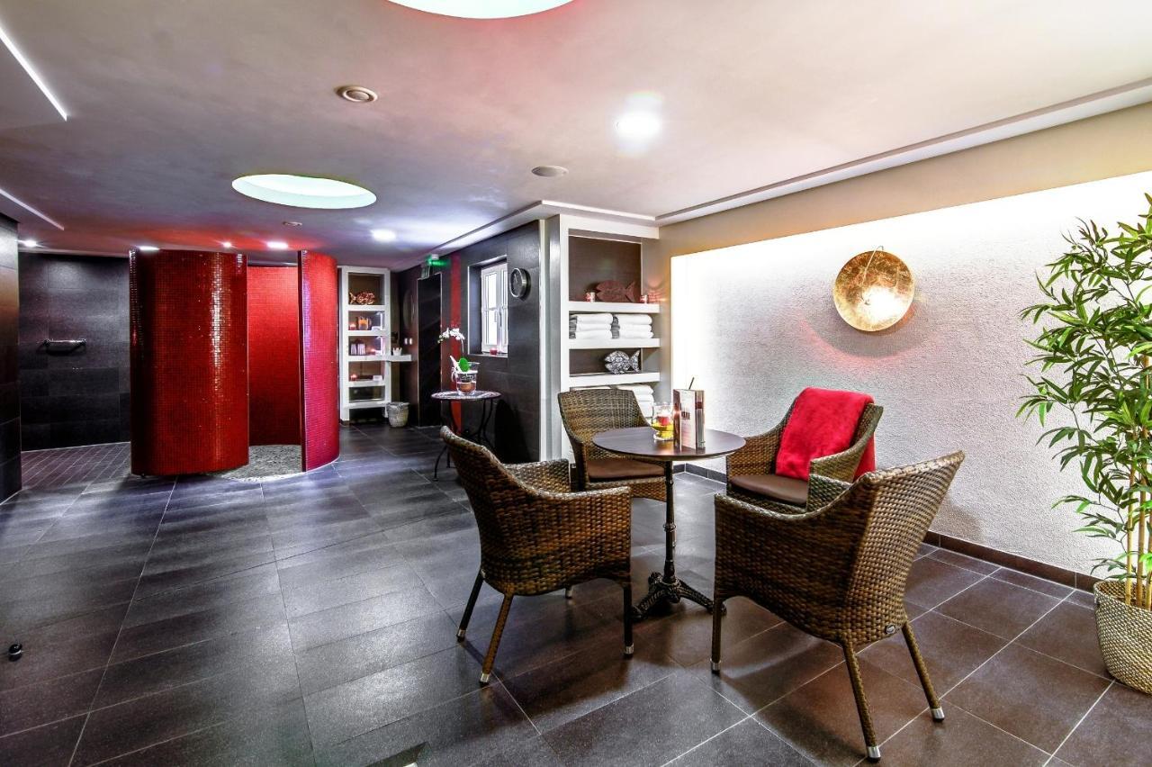 Hotel Residenz Waldkrone Kuhlungsborn Bagian luar foto